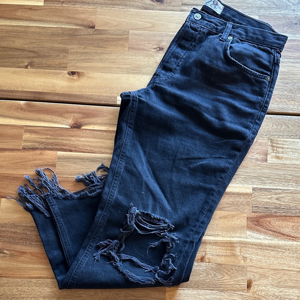 We the Free Size 28 Black Distressed Jeans